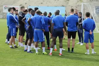 Ravcı: “Oyuncularımıza sonsuz bir güvenimiz var”