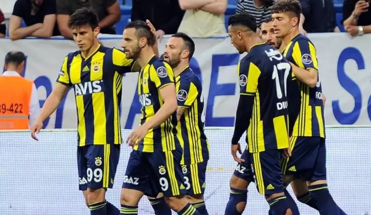 Fenerbahçe deplasmanda galibiyeti hatırladı!