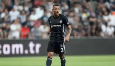 Adriano'dan maç sonu açıklaması