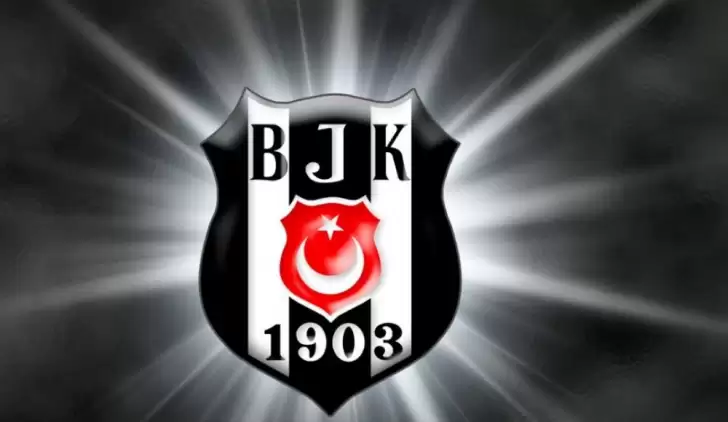 Beşiktaş yıldız futbolcu ile görüşmelere başladı! Transfer...