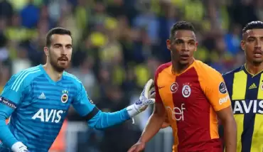 Herkes derbiyi konuştu! Nisan ayının şampiyonu...