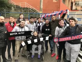 Engelleri İşçi Milli Takımı ve futbolla aşıyor