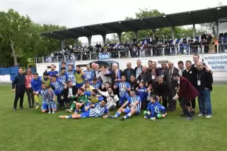 Ergene Velimeşespor, sahasında Nazilli Belediyespor'u 2-0 yendi