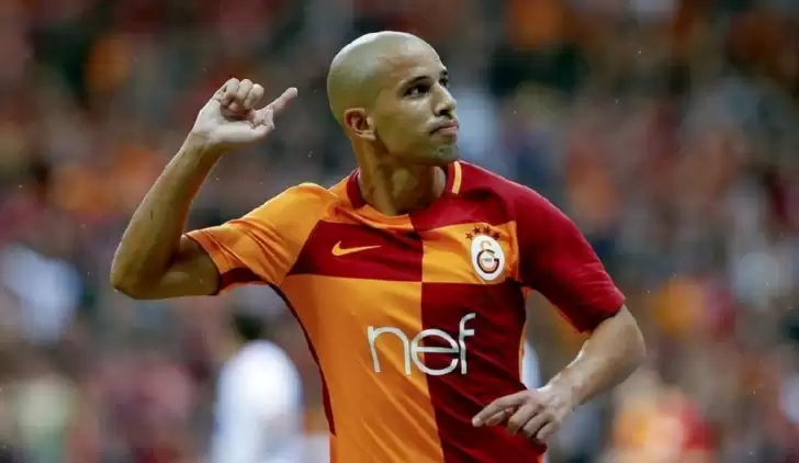 Feghouli'den flaş açıklama! Ayrılıyor mu?