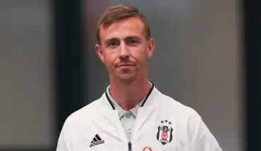 Beşiktaş'ta şok gelişme! Ayrılıyor!