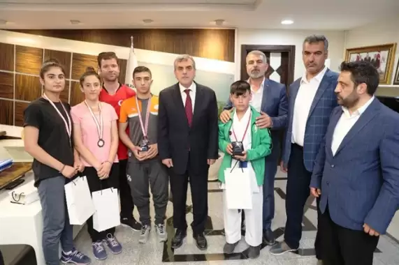 Şanlıurfa’da sporcular ulusal platformlarda ödüller topluyor