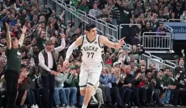 Ersanlı Milwaukee, Doğu Finali'nde 2-0 önde!