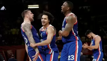 Larkin'den milli takım açıklaması: 'Bu fikre açığım'