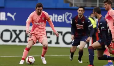 Barcelona sezonu beraberlikle kapattı