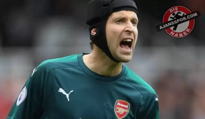 Petr Cech, Chelsea yolcusu