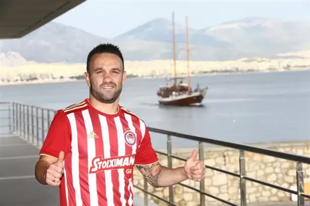 Valbuena'dan 'Fenerbahçe' paylaşımı