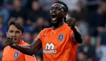Başakşehir'den Adebayor ve Demba Ba kararı!