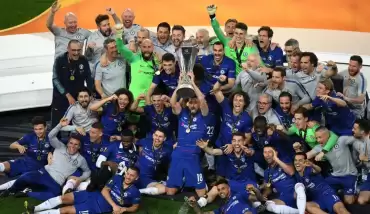 Video - Chelsea soyunma odasında coştu