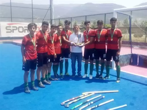 Önce şampiyonluk, sonra milli takım