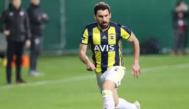 Şener Özbayraklı, Galatasaray'a imzayı atıyor!