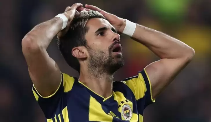 Fenerbahçe'nin elini kolunu bağlayan 4 isim!