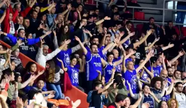 Dev maçın biletleri tükendi