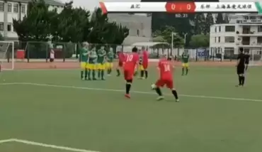 Video - Frikik taktiği elde patladı