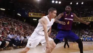 Barcelona Lassa'dan müthiş geri dönüş! Seri 2-1 oldu...