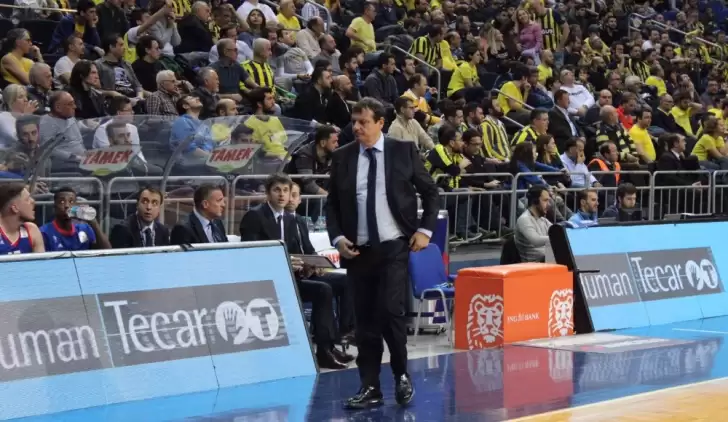Fenerbahçe'ye basketbolda ceza