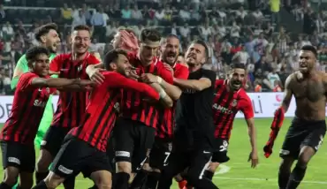 Gazişehir'de transferde hareketli saatler