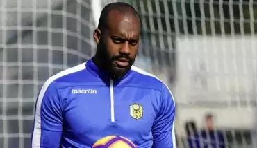 Yeni Malatyaspor, Farnolle ile sözleşme imzaladı