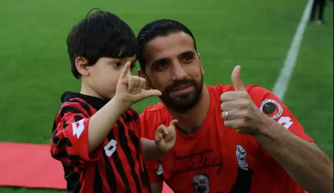 Emrullah Şalk, Gençlerbirliği'ne veda etti