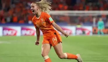 Hollanda, FIFA Kadınlar Dünya Kupası'nda finale yükseldi!