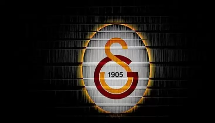 Galatasaray'da gözler yeniden o isme çevrildi!