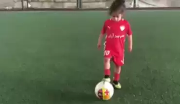 Video - 5 yaşındaki büyük yetenek