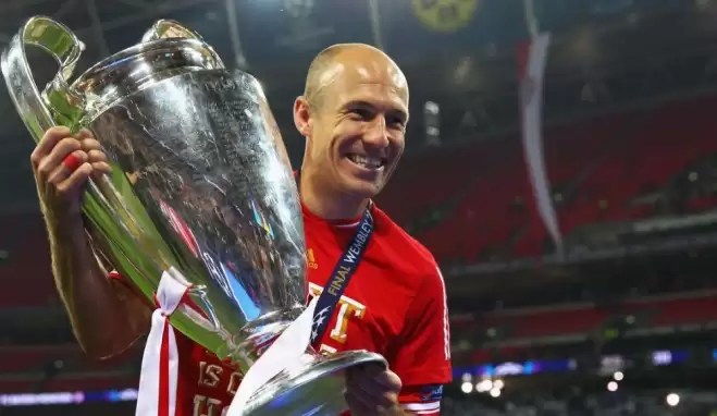 Robben futbolu bıraktı!