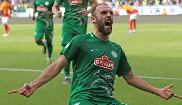 Galatasaray'dan Vedat Muriç patlaması!