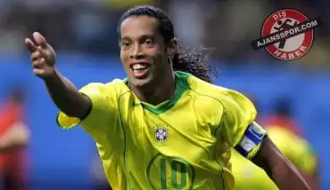 Ronaldinho sahalara dönüyor!