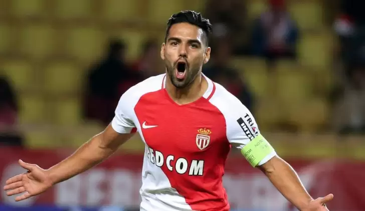 Monaco'nun inadı kırıldı! Falcao...