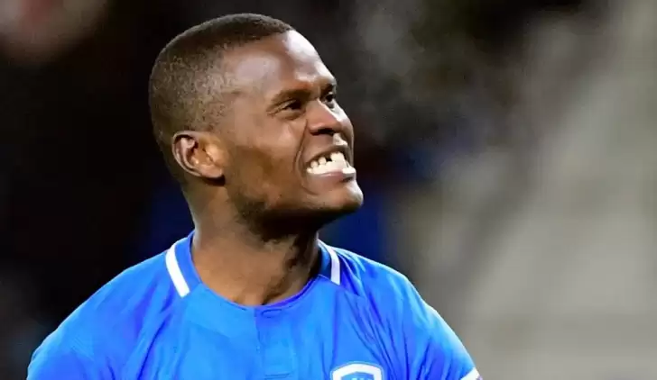 Galatasaray Samatta ile anlaştı mı? Genk'ten resmi açıklama!