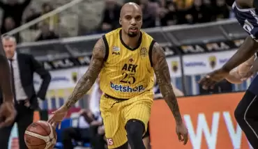 Beşiktaş, Theodore'u bitirdi!