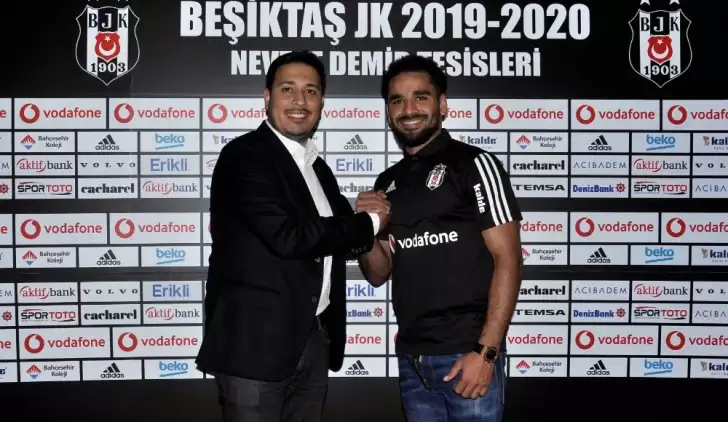 Douglas'tan Beşiktaş paylaşımı