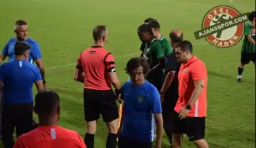 Denizlispor'da Hugo Rodallega sakatlandı