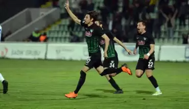 Mehmet Akyüz'e Avustralya'dan flaş teklif