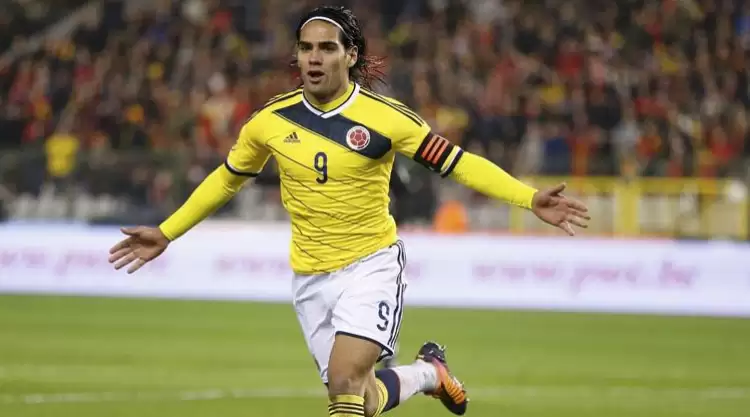 Falcao, Galatasaray taraftarlarını heyecanlandırdı! Takibe aldı...