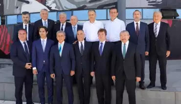 Ali Yerlikaya ve Ekrem İmamoğlu'ndan Nihat Özdemir'e ziyaret