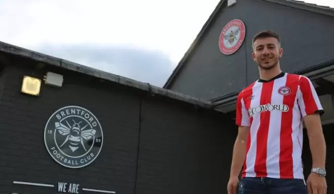 Halil Dervişoğlu, Brentford'a transfer oldu