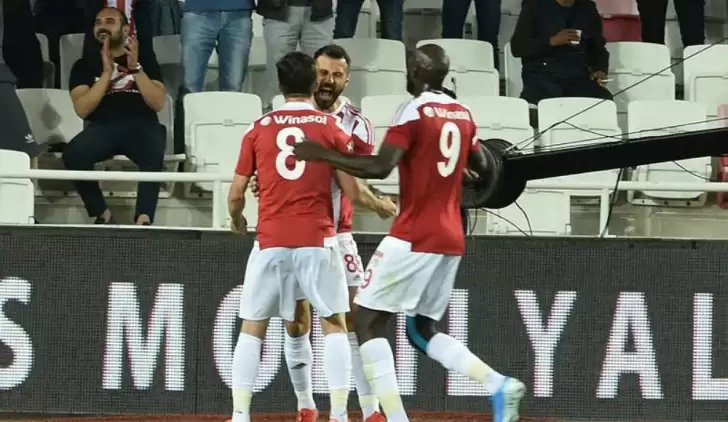 Cumhuriyet Kupası Sivasspor'un oldu: 2-1!