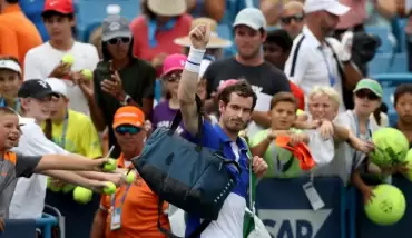 Andy Murray mağlubiyetle döndü