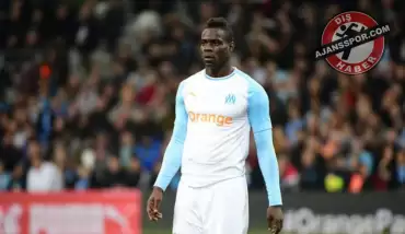 Mario Balotelli, Brescia ile imzalıyor