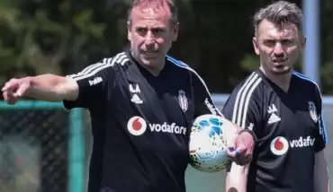 Orhan Ak yedek kulübesini terk etti!