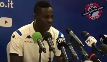 Balotelli: "Brescia'nın teklifini hiç düşünmeden kabul ettim"