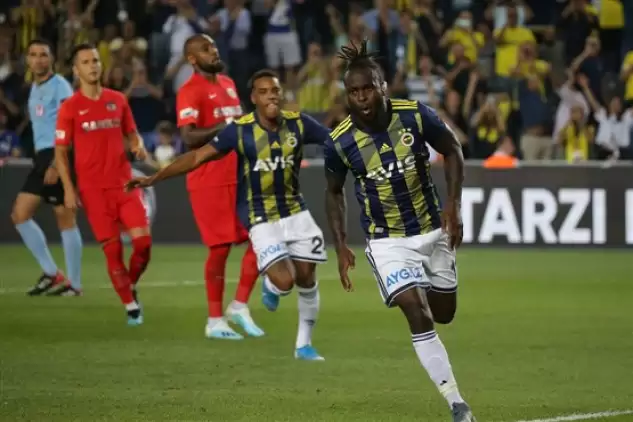 Fenerbahçe 9 sezon sonra ilk hafta lideri oldu