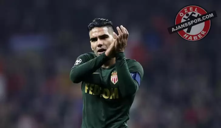 Canlı yayında Falcao transferi için konuştu: "Galatasaray tarihine geçecek"