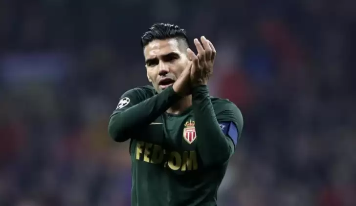 Falcao transferindeki gecikmenin sebebi ortaya çıktı!